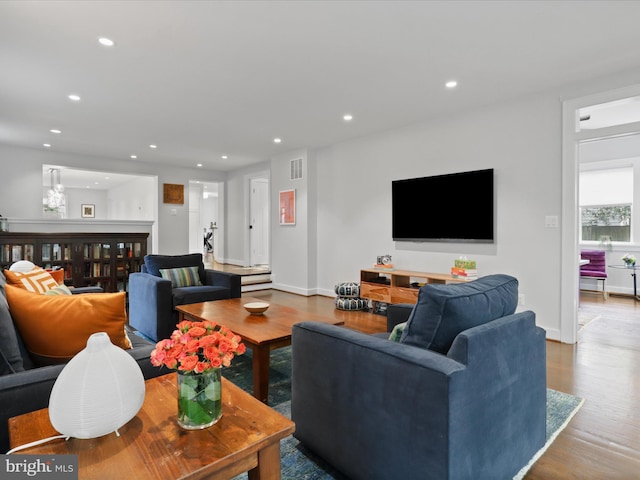 6230 21st St N, Arlington, VA 22205 - living room with wood finished floors, recessed lighting, and baseboards