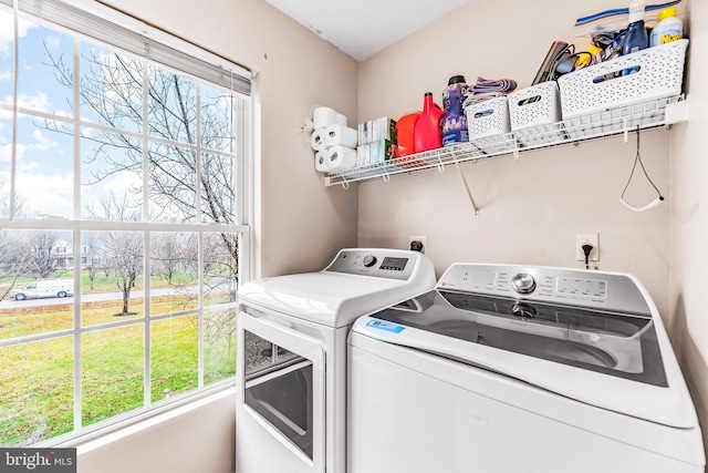 laundry room featuring independent washer and dryer