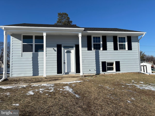 view of front of home