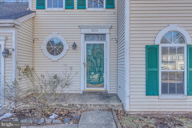 view of entrance to property