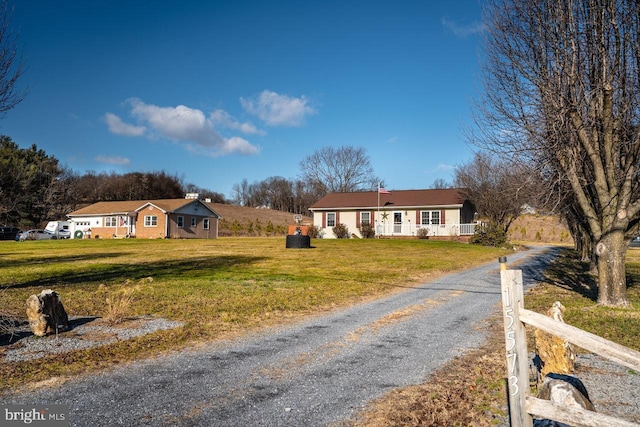 view of front of home with a front lawn