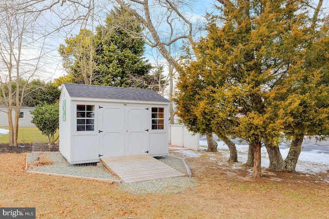 view of outbuilding