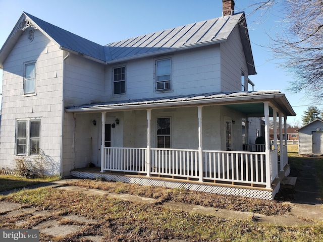 view of front facade with covered porch