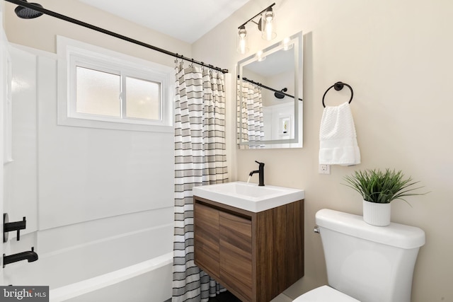 full bathroom with toilet, shower / bathtub combination with curtain, and vanity