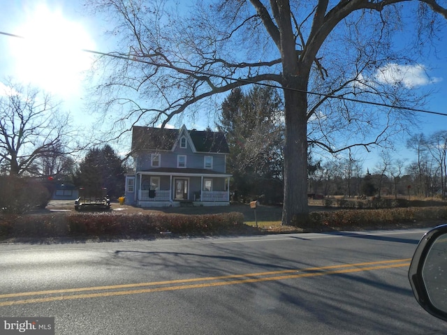 view of front of property with a porch