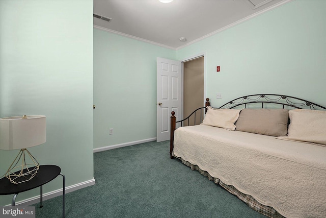 bedroom featuring crown molding and carpet flooring