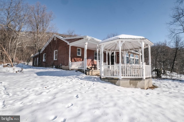 view of front of property with covered porch