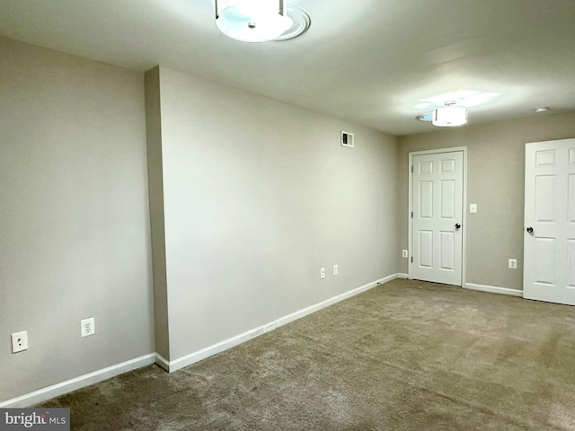 view of carpeted spare room