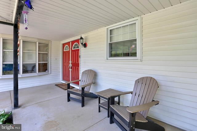 view of patio featuring covered porch