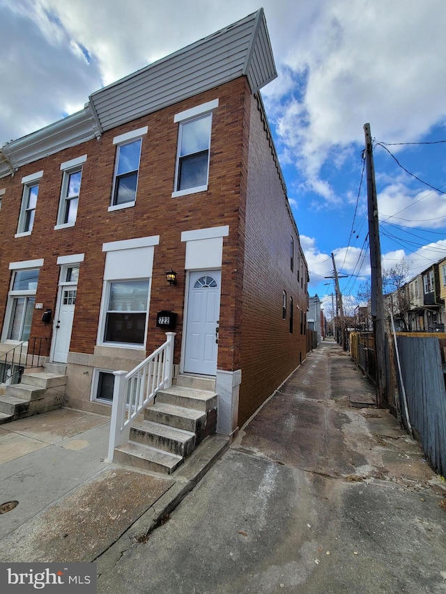 722 N Lakewood Ave N, Baltimore, MD 21205 - view of front of property