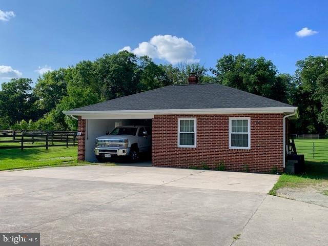 view of side of home