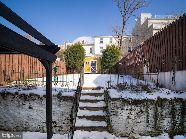 exterior space featuring a shed