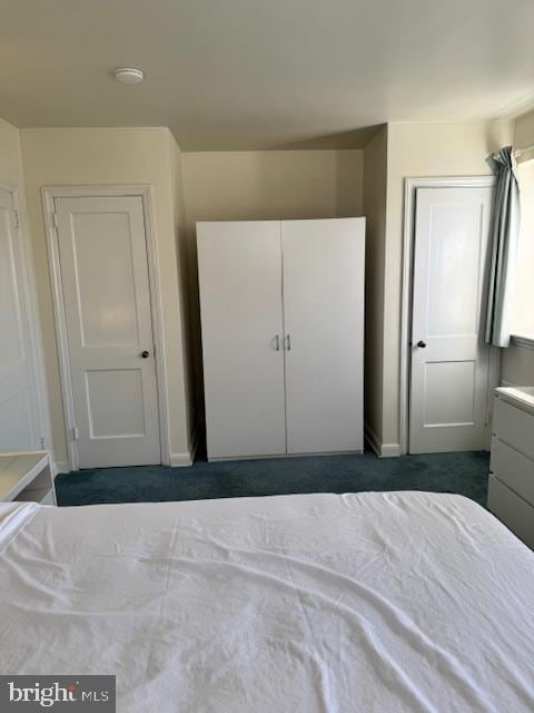 unfurnished bedroom featuring a closet