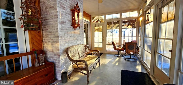 view of sunroom / solarium