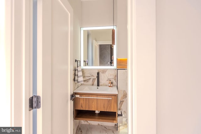 bathroom with vanity