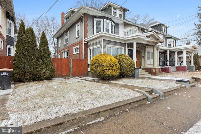 view of front of house featuring covered porch