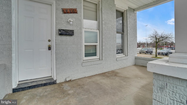 view of property entrance