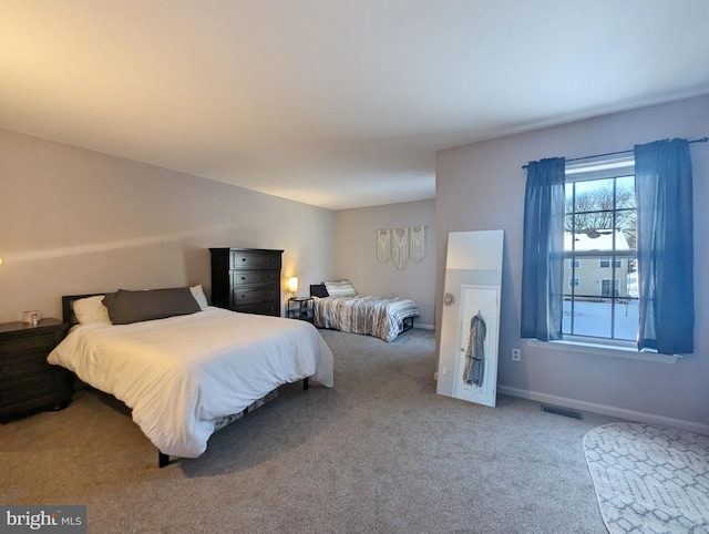 bedroom with carpet flooring