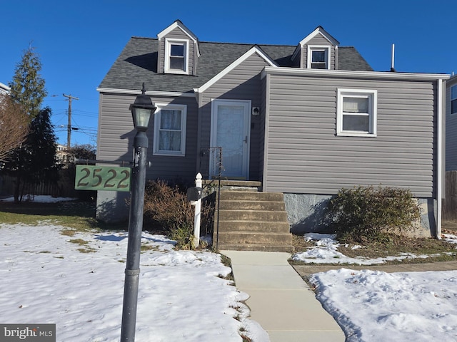 view of front of house