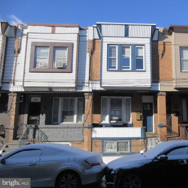 view of townhome / multi-family property