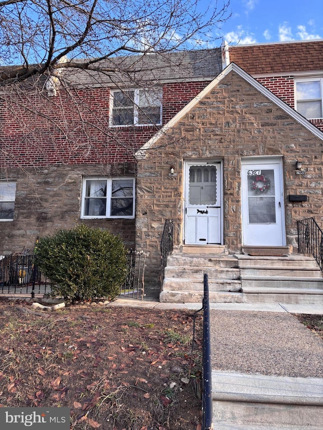 view of front of home