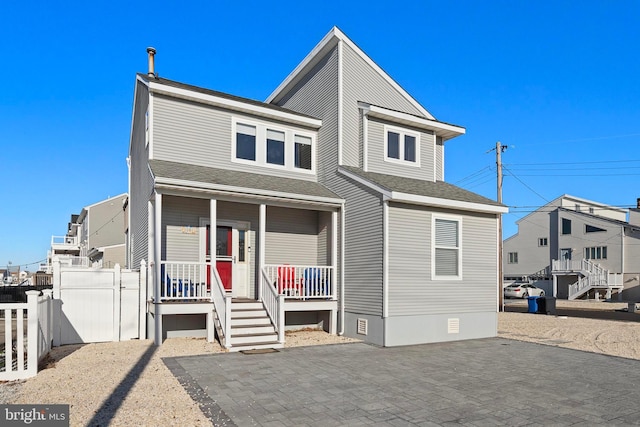 view of front of property featuring covered porch