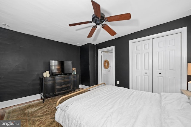 bedroom featuring a closet and ceiling fan