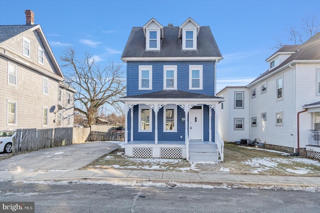 view of front of home featuring covered porch