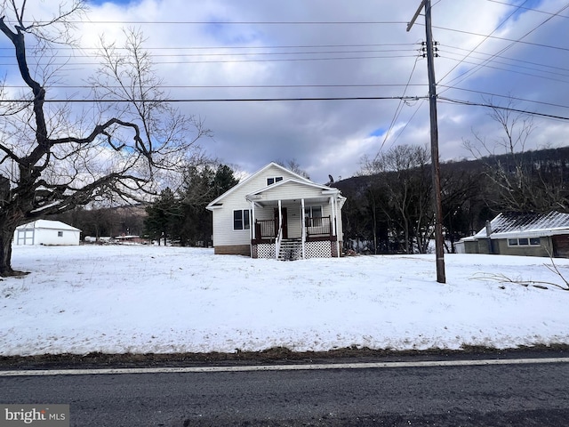 view of front of property with covered porch