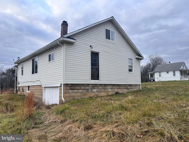 view of home's exterior