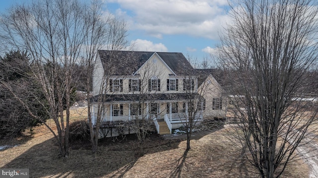 view of front facade featuring covered porch