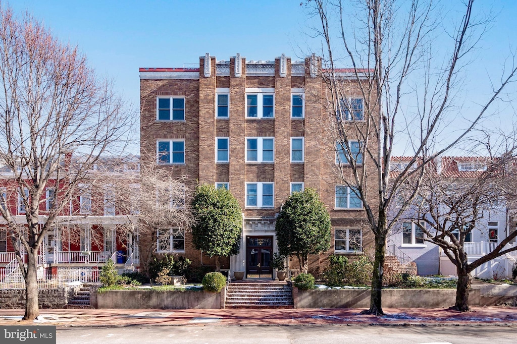 view of building exterior