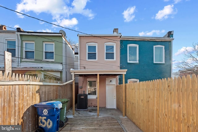 view of front of home with central AC