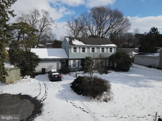 view of front facade with a garage