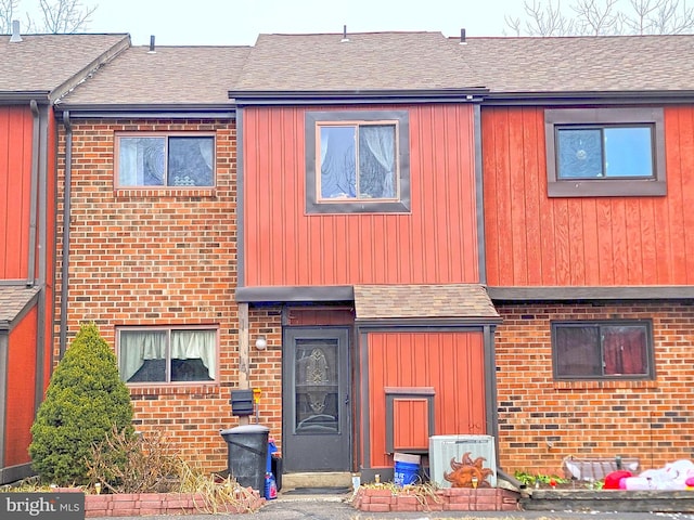 view of townhome / multi-family property