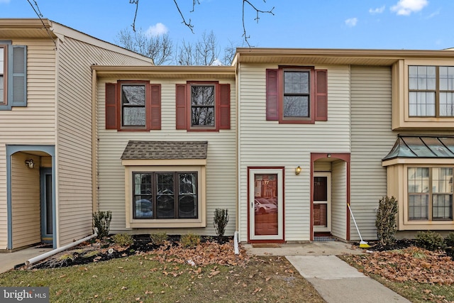 view of townhome / multi-family property