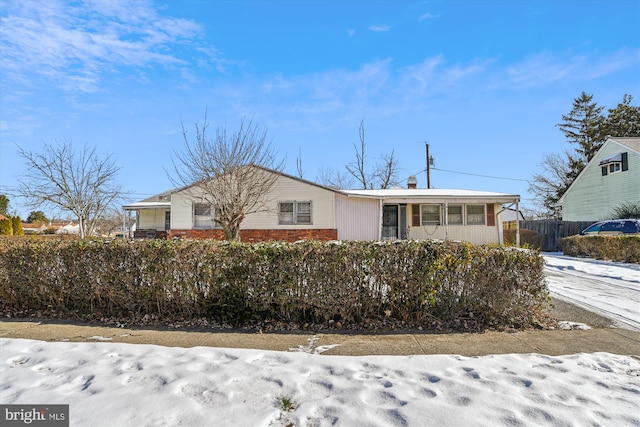 view of front of property