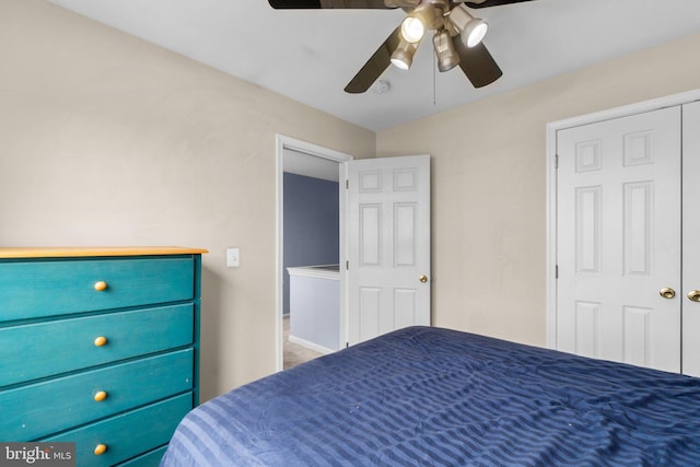 carpeted bedroom featuring ceiling fan