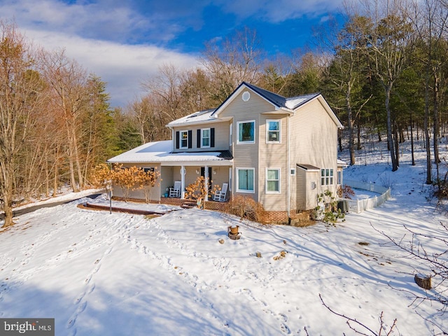 view of front of home featuring a porch