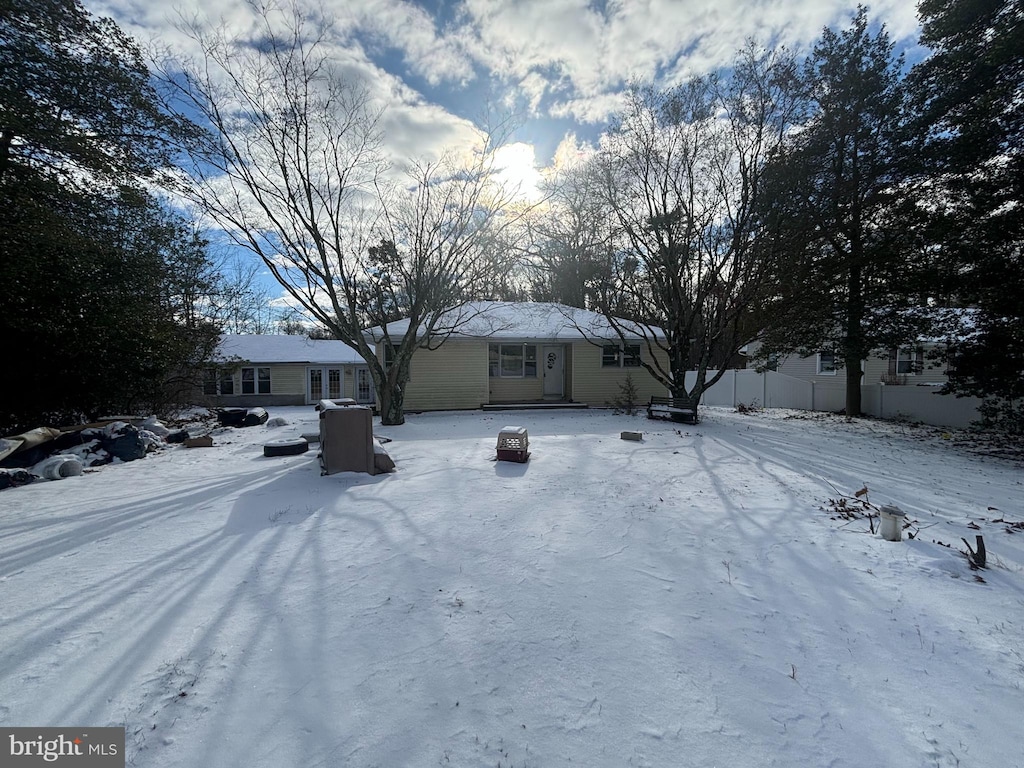 view of front of home