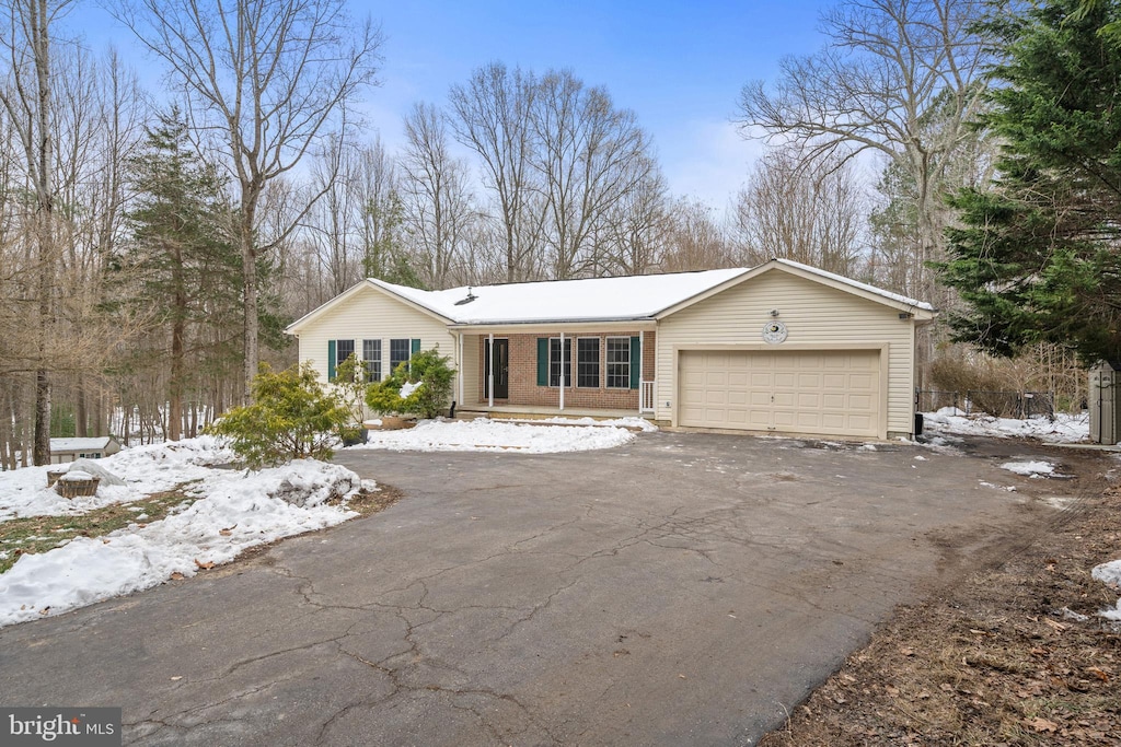 view of front of house featuring a garage