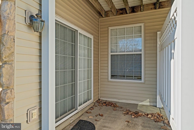 view of entrance to property