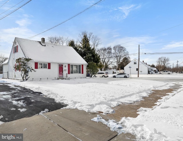 view of front of property