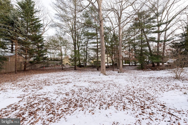 862 Bay Ave, Toms River, NJ 08753 - view of yard layered in snow