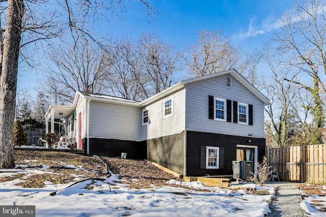 view of front of home