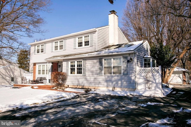 view of front of property