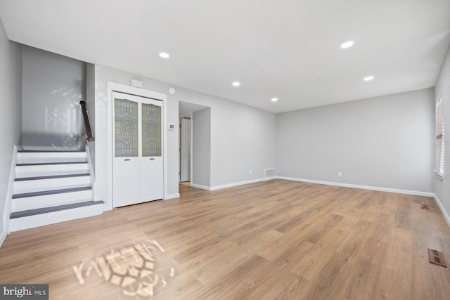 empty room featuring light hardwood / wood-style flooring