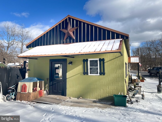 view of front of house