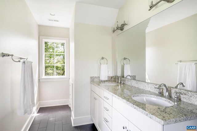 bathroom with vanity