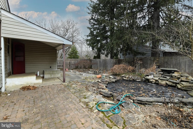 view of yard with a patio